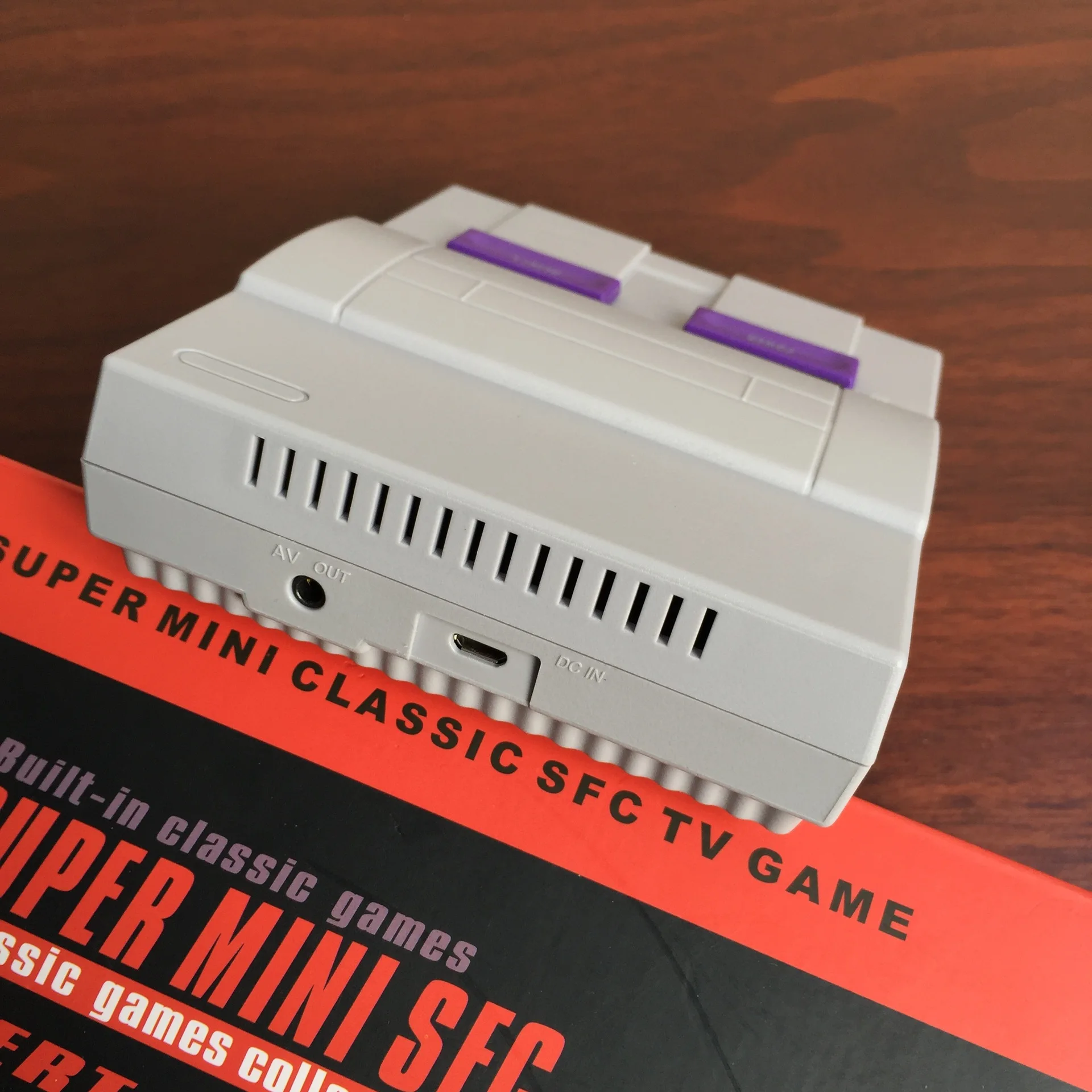 
Super Mini 16 BIT Built-in 94 Games Console System with Gamepad for SNES Nintendo Game Games Consoles 