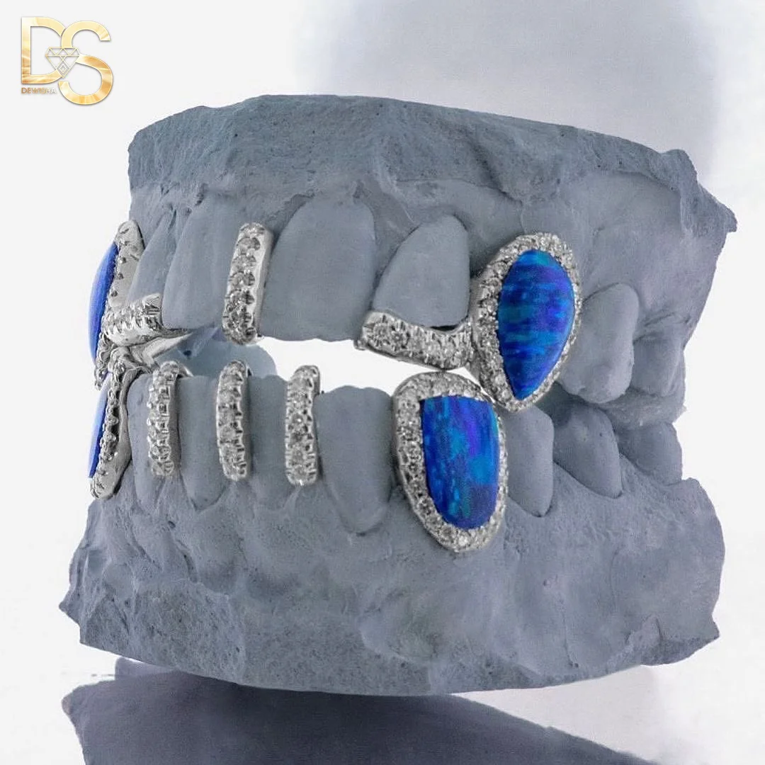 Изготовленный на заказ 10K 14K 18K позолоченный серебряный 925 полный VVS Diamond Moissanite Grillz со льдом в стиле хип-хоп ЗУБЫ