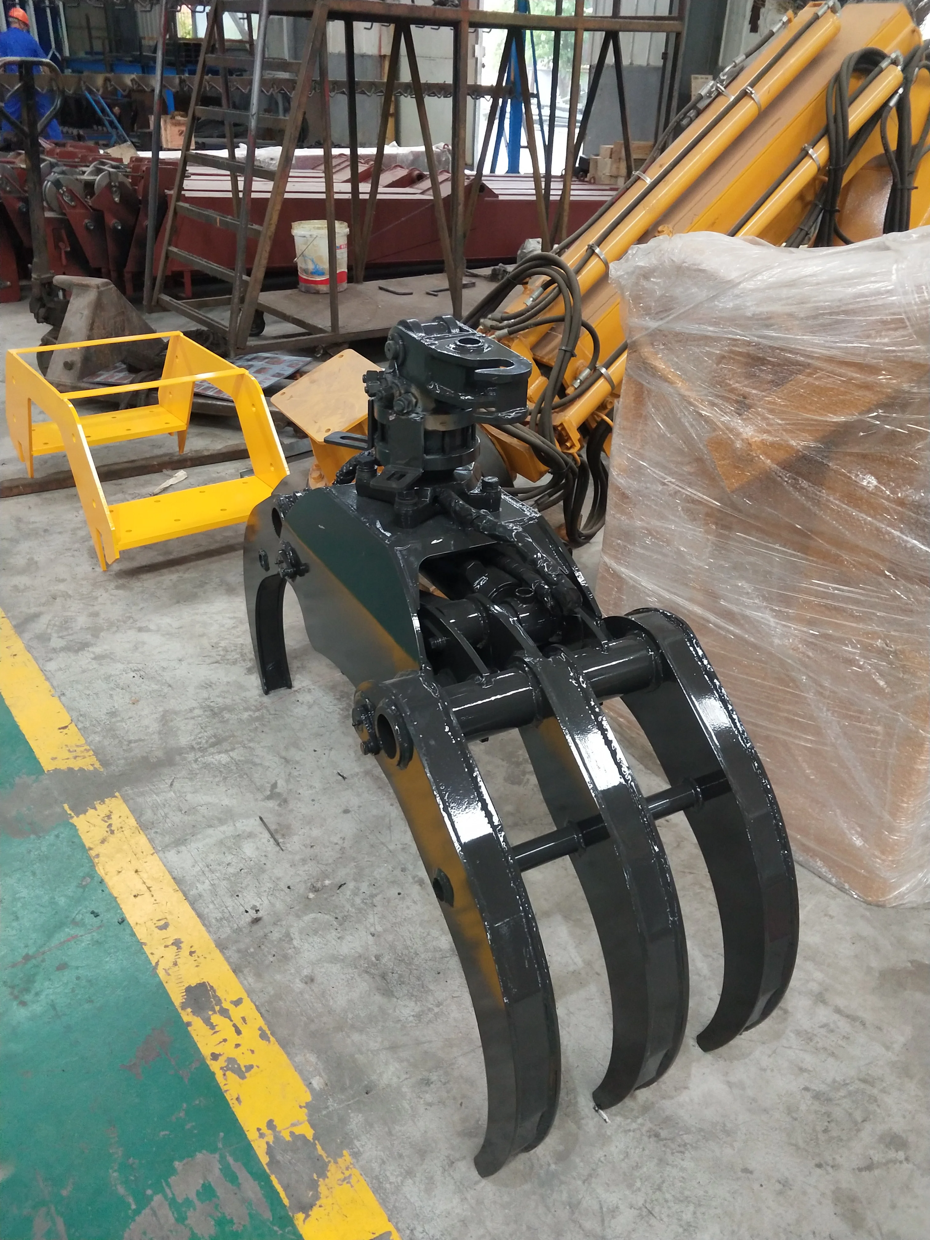 1 ton 2 ton timber crane hydraulic forestry machinery grab mounted crane on truck ground cheap for sale
