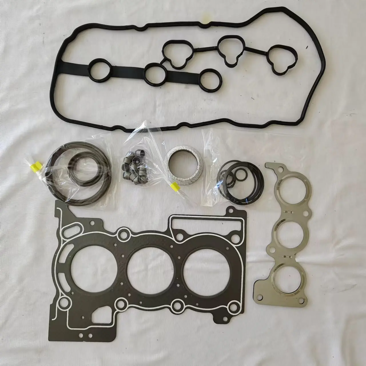 Комплект прокладок двигателя kf-de kf-ve для головки цилиндра daihatsu 04111-87205