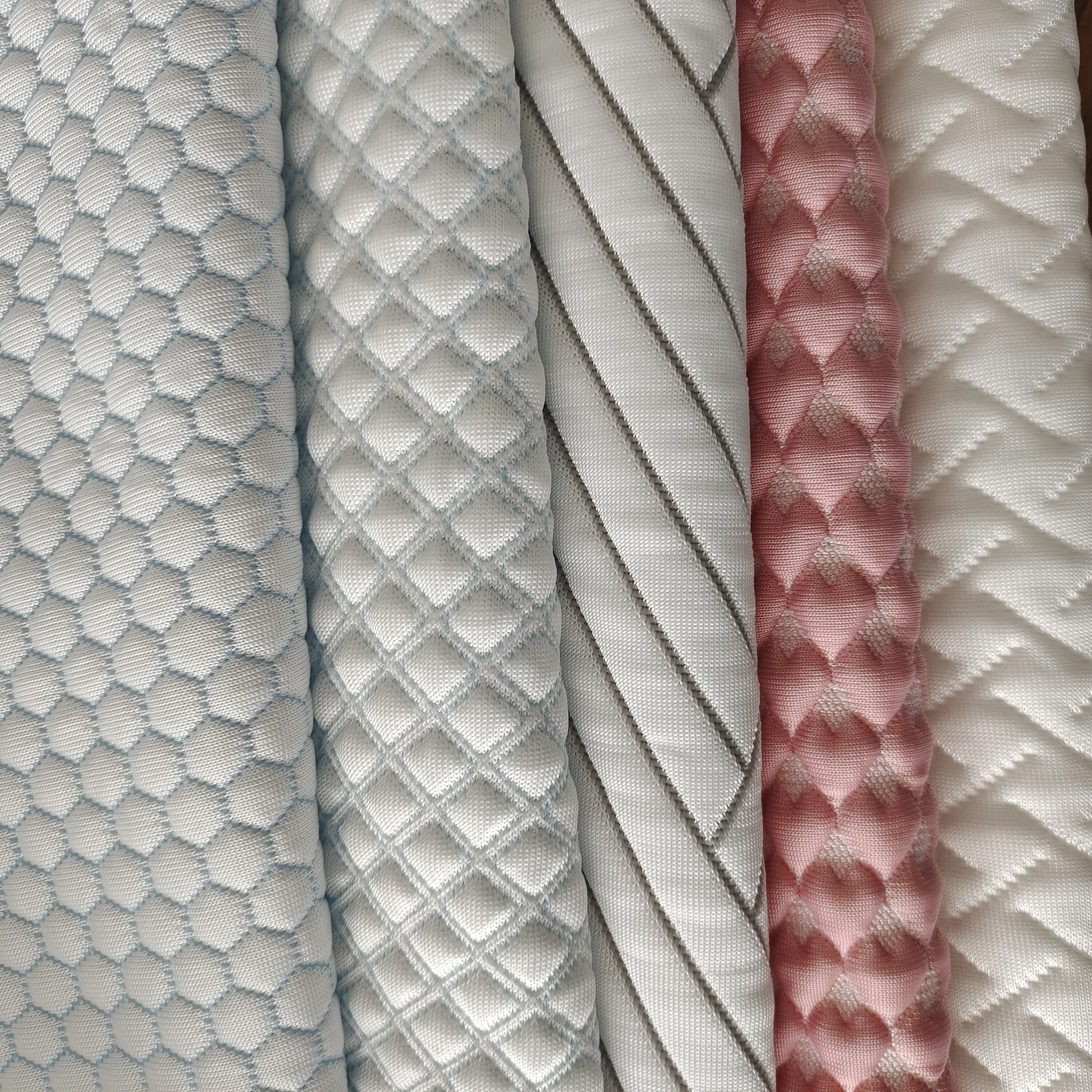 Manufacturers spot ice silk fabric mat diamond lattice clip cotton fabric knitted waffle fabric