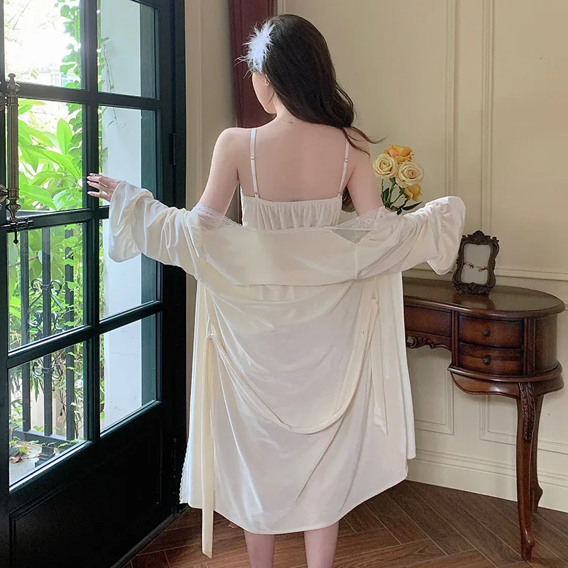 Oem Wholesale Women Sleepwear Sets Silk Pajamas Nightgown Satin Nightdress Sleepwear Sets