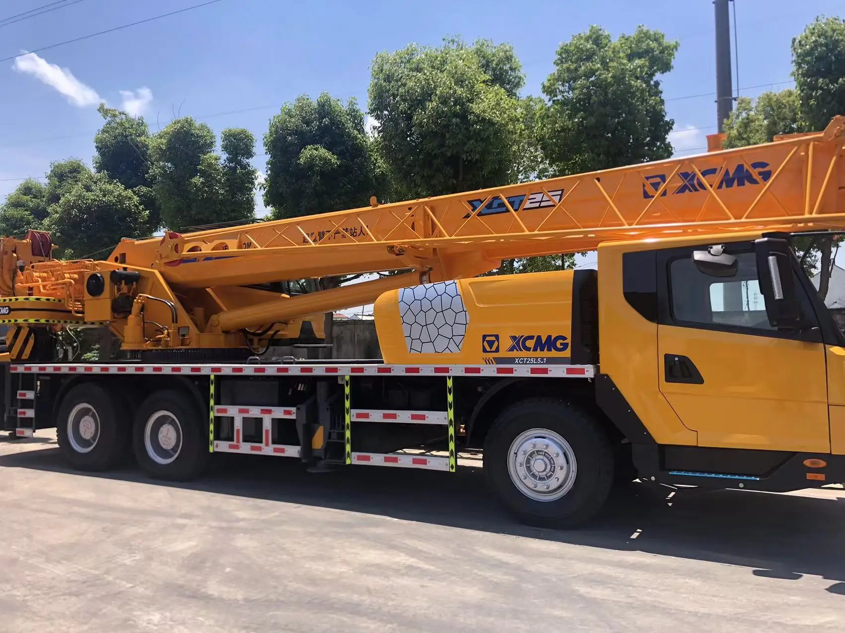 China xuzhou xcmg made Mobile Truck Crane QY25K5D 25 ton Heavy Lifting Crane factory price for sale