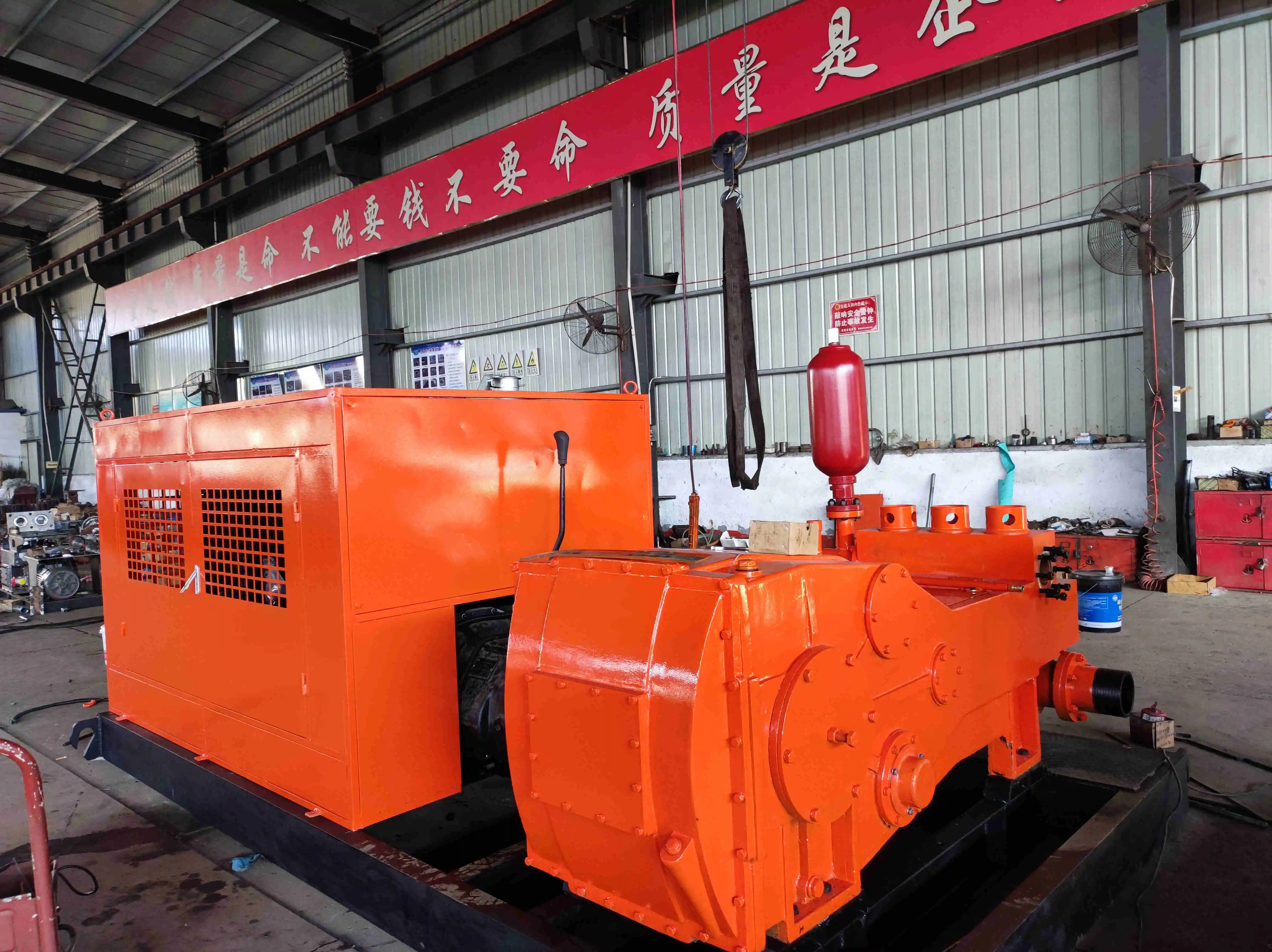 ZT1800 Three-cylinder single-acting piston mining and water well drilling mud pump 1800L-min