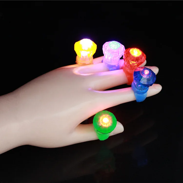 LED Glowing Diamond Finger Ring Novelty Flashing Light-up Toys Kids Birthday Gift Wedding Party Supplies Toys for Children