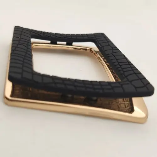 
Специальные квадратные пряжки для женской обуви с распылителем 