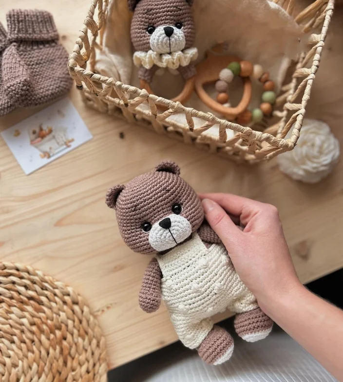 Wholesale Brown Color Stuffed Bear With Safety Eyes as New Born Baby Gifts Customized Logo and Label Baby Toys