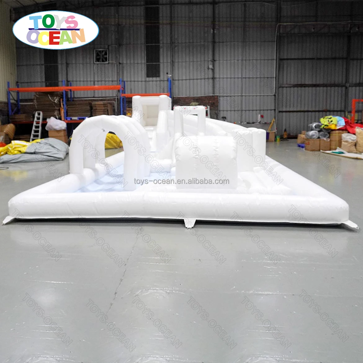 Customized 2024 new fashionable mini white splash pad water park inflatable obstacle course playground castle slide combo