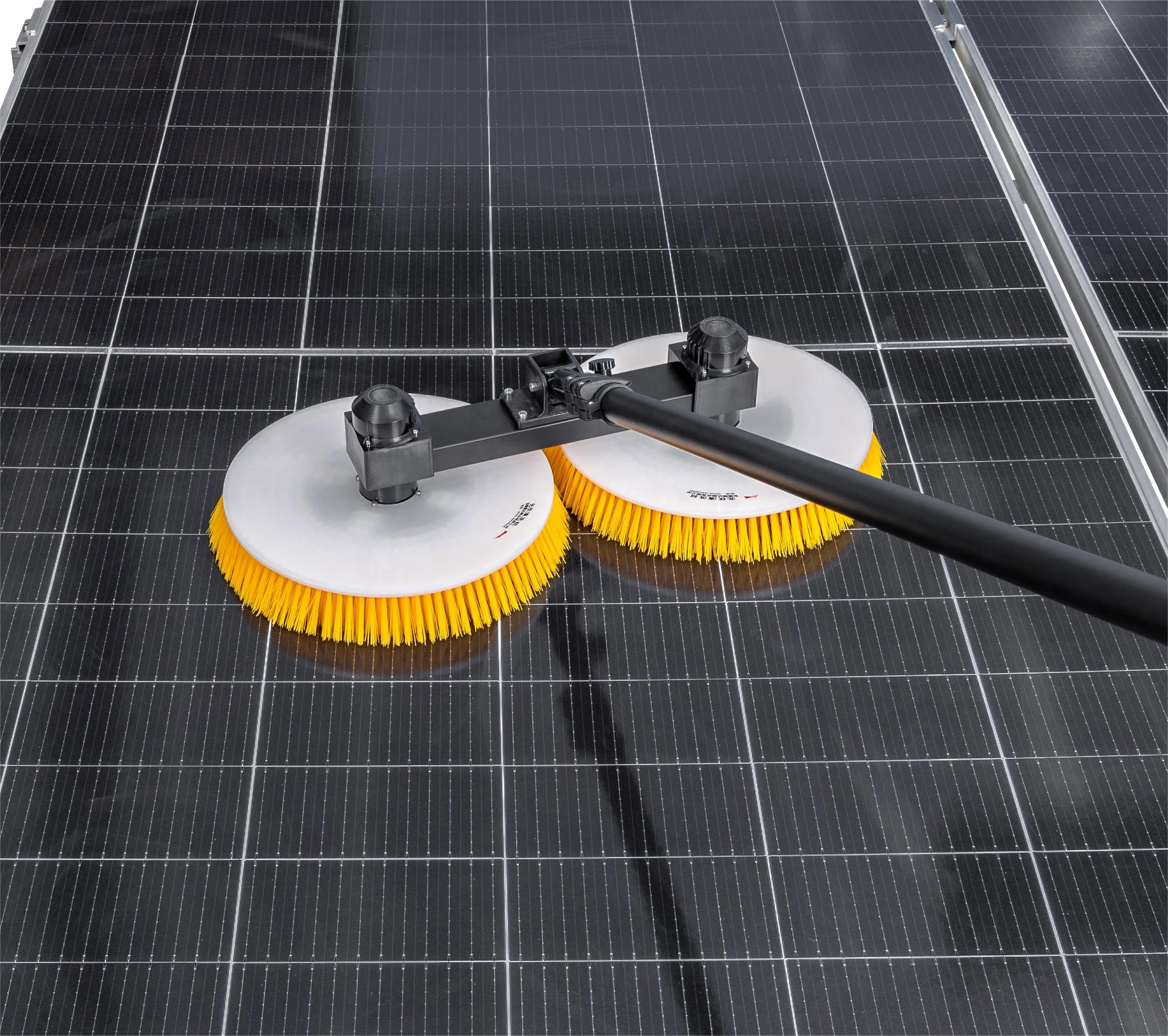 Premium Solar Panel Cleaning Solution: Formulated for Efficient Dirt Removal and Long-Lasting Panel Shine