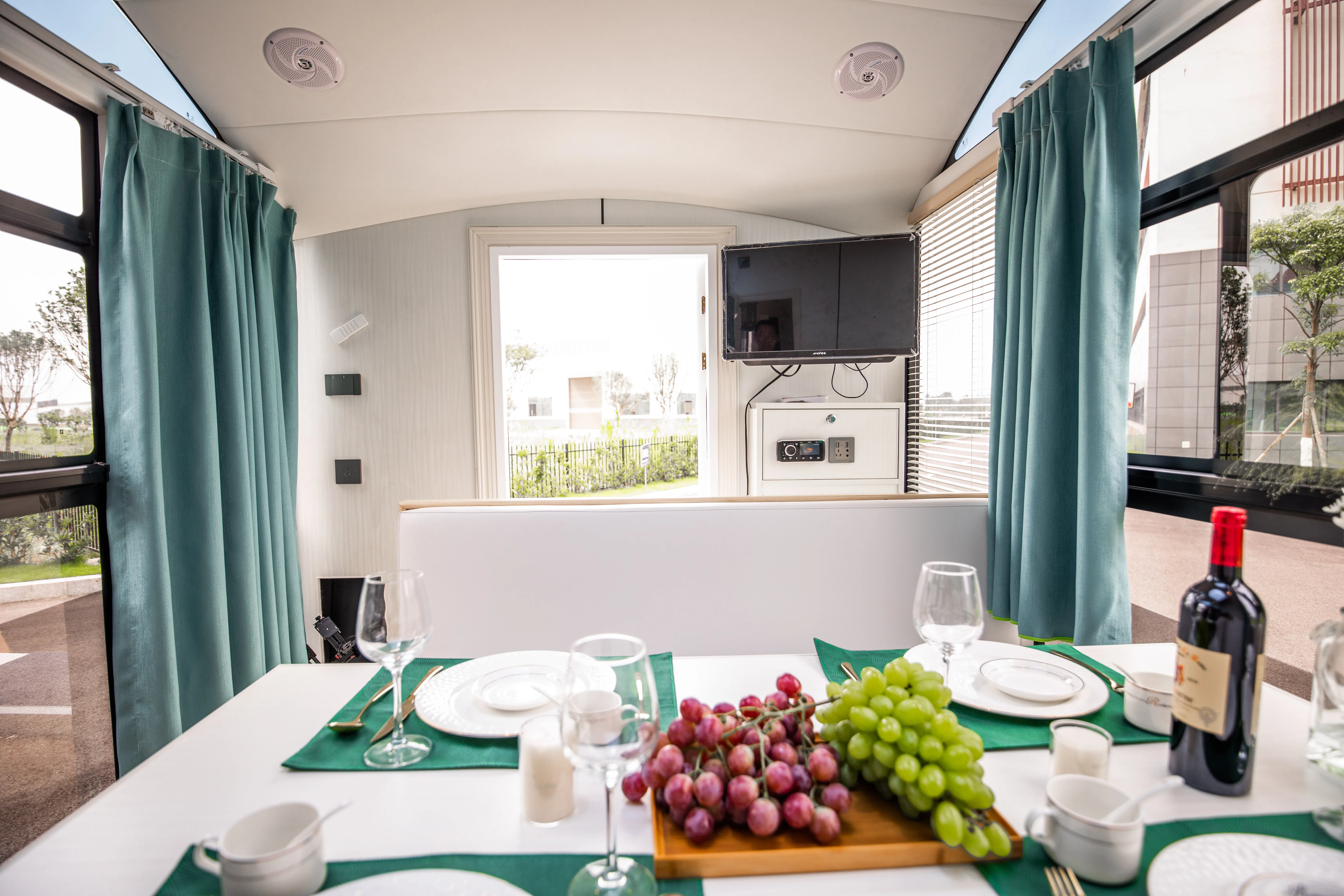 14 foot ft small lightweight mini rv off road fiberglass rear deck flatbed camper