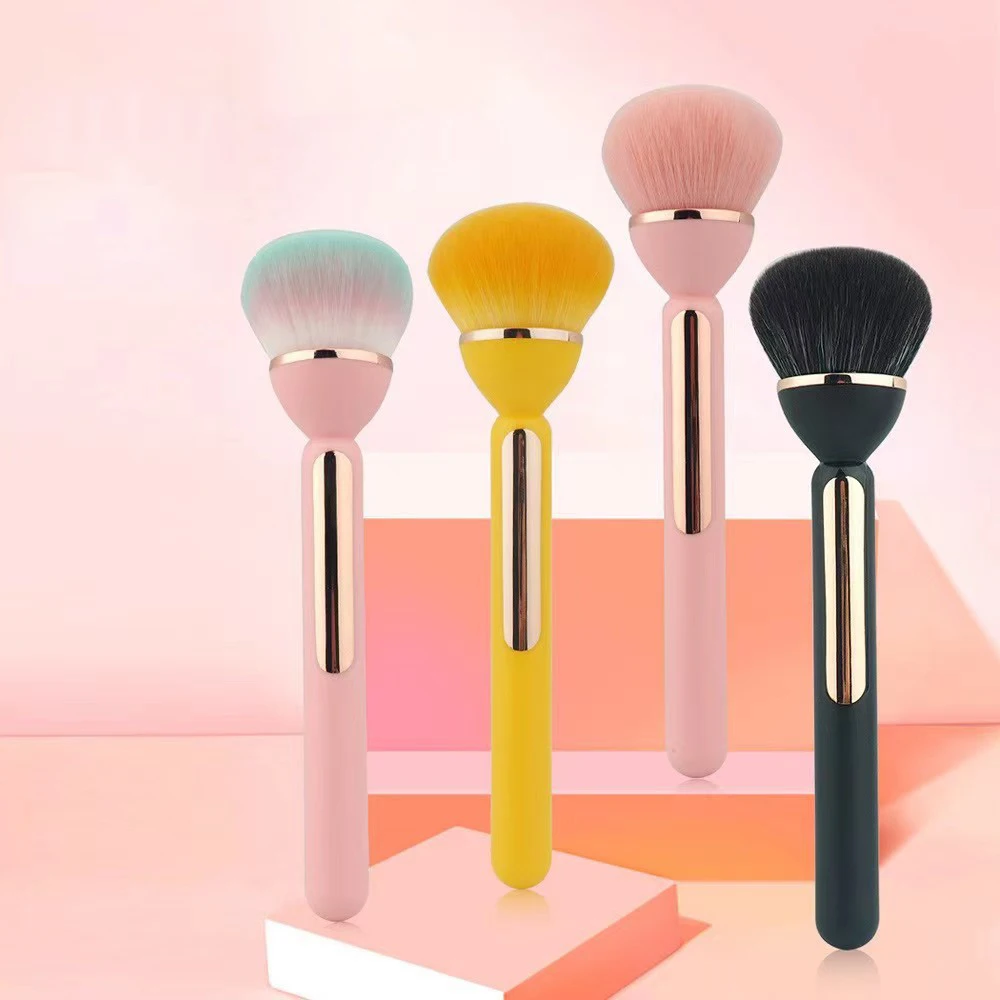 Hot Selling Portable Soft Nail Art Dust Brushes Plastic Handle Dust Cleaning Powder Blusher Brush Nail Accessories Tools