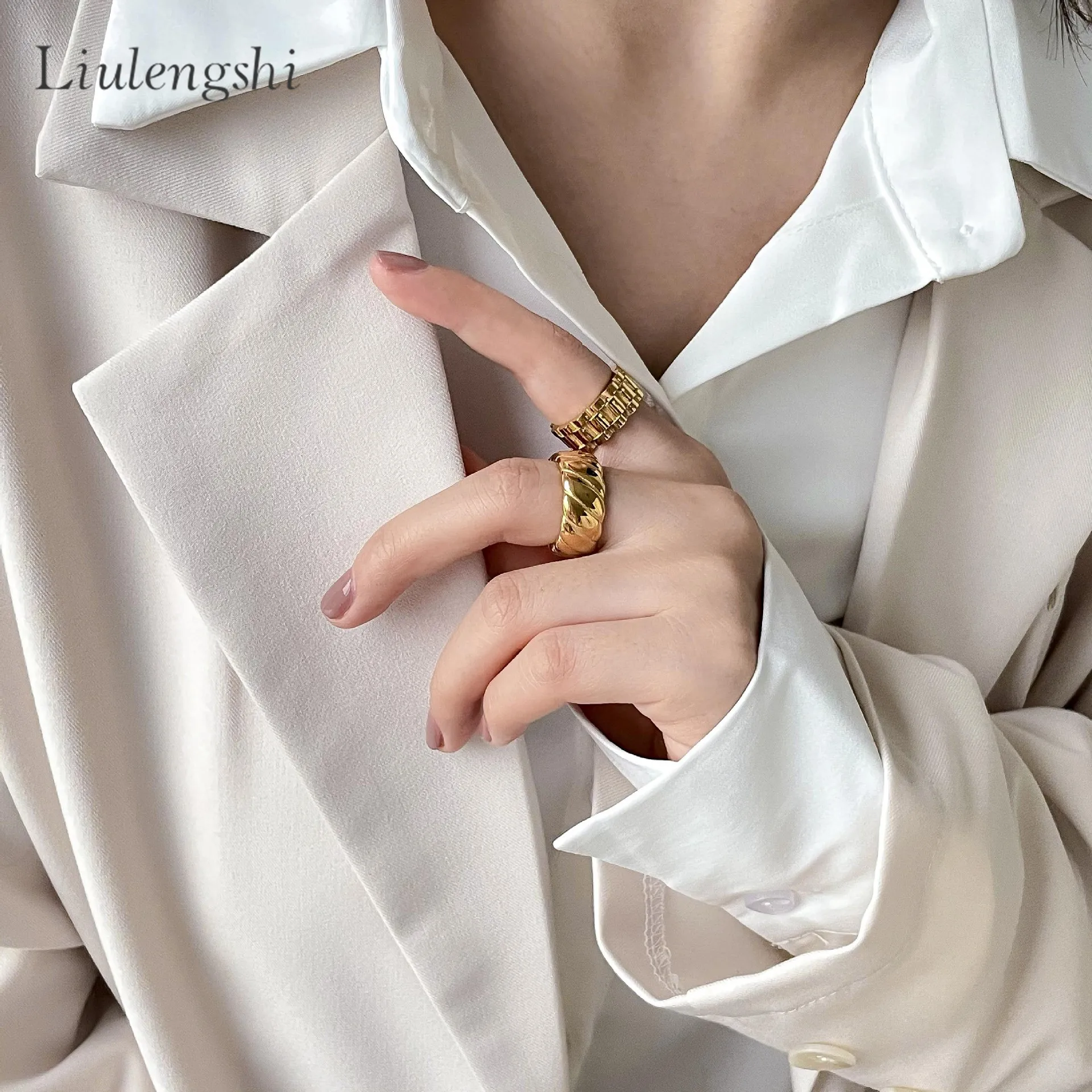 New Fashion Watchband Watch Band Stripe Chunky Gold Rings Twisted Wide Bold Cuban Link Chunky Chain Rings Stainless Steel