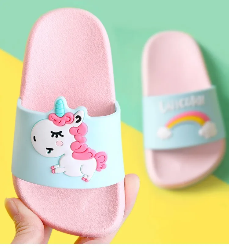 
Rainbow Unicorn Slippers For Kids New Summer Boy Girl Beach Shoes Baby Toddler Soft Indoor Bathroom Slippers Flip Flops 