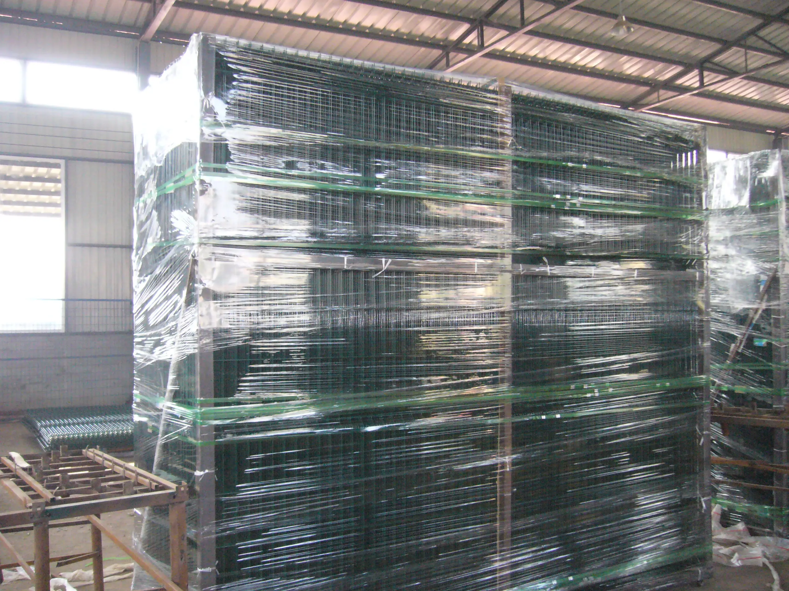 Fence garden black powder coated australia type 3d fence electric galvanized welded wire mesh
