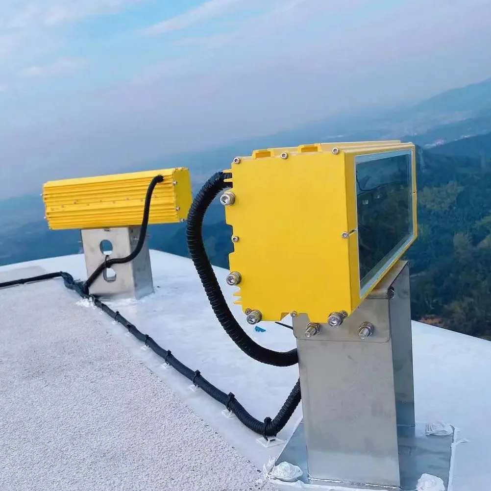 Aviation obstruction light wind turbine 100 000 cd integrated day/night switch ICAO high intensity white obstruction light