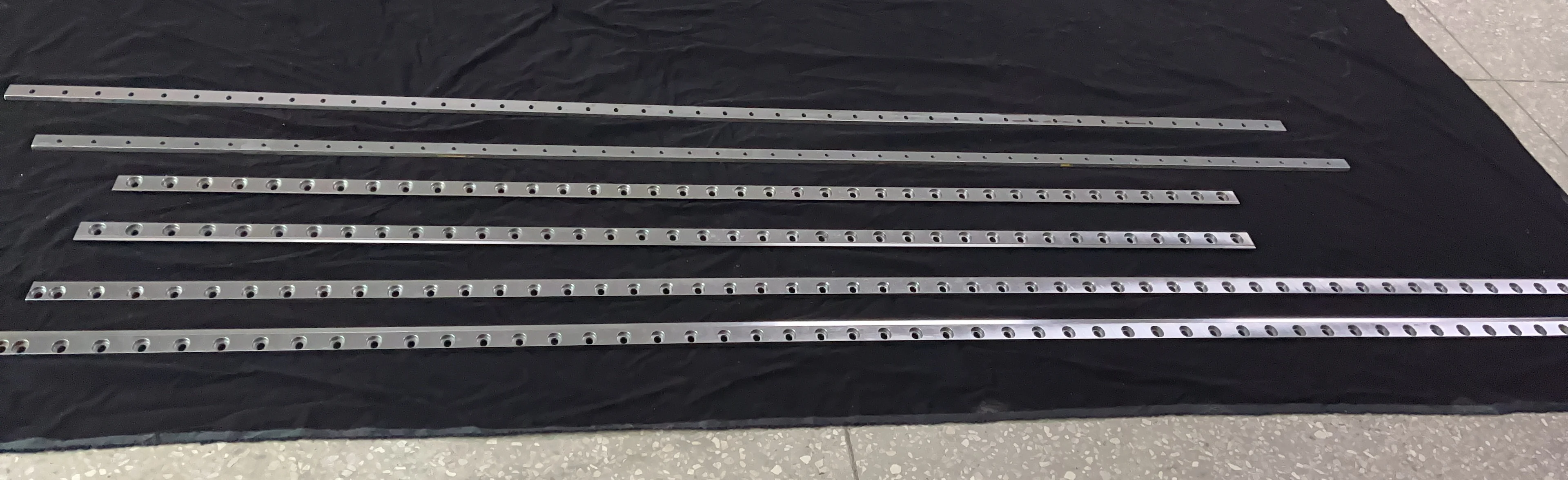 High Speed Spiral Cross-Cutting Paper Knife Corrugated Cardboard Cutting Blades For Chinese German Corrugated NC Cut Off Machine