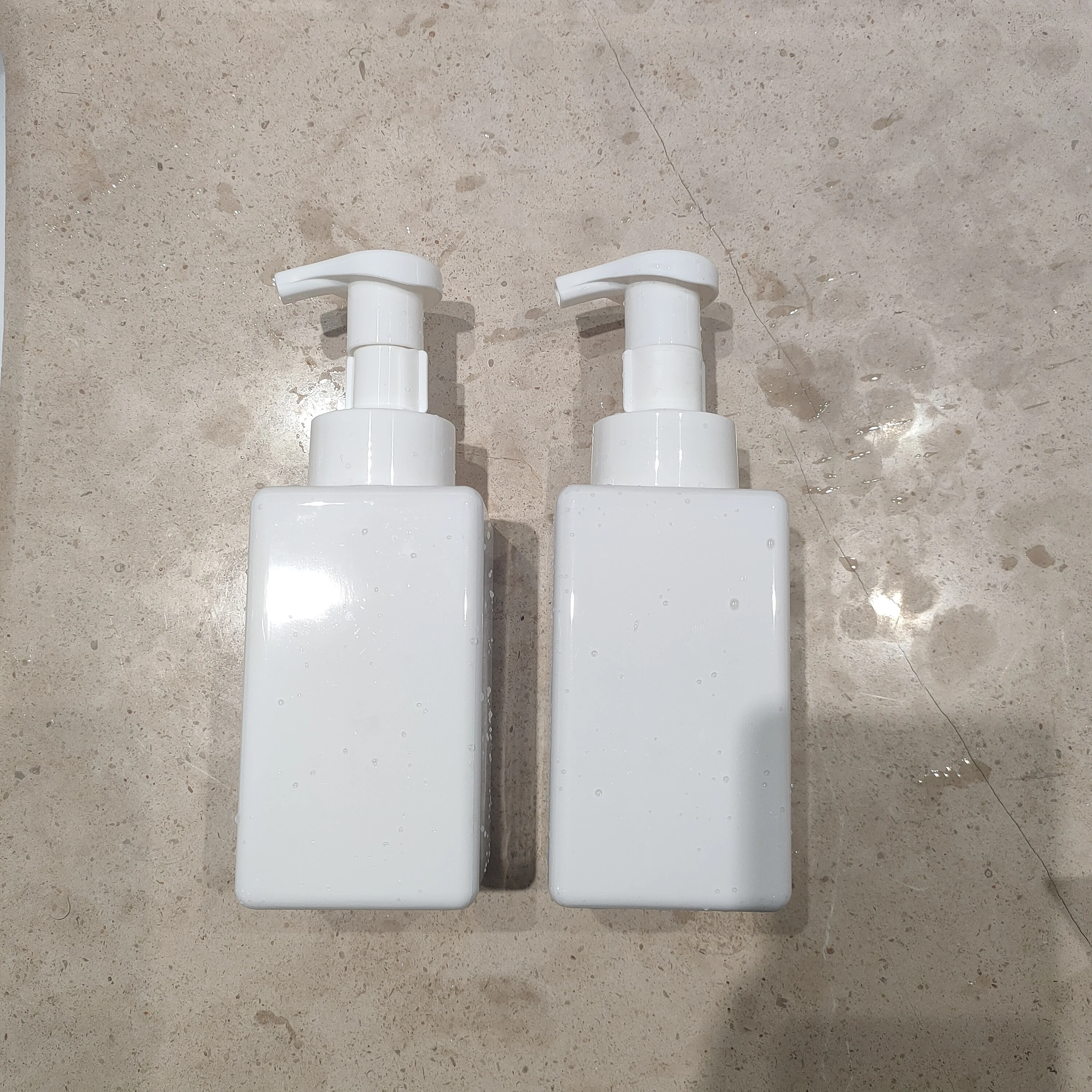 Custom empty 450ml 1.6cc 0.8cc white cosmetic body shampoo facial hand soap dispenser pump wash foaming liquid hand soap bottle