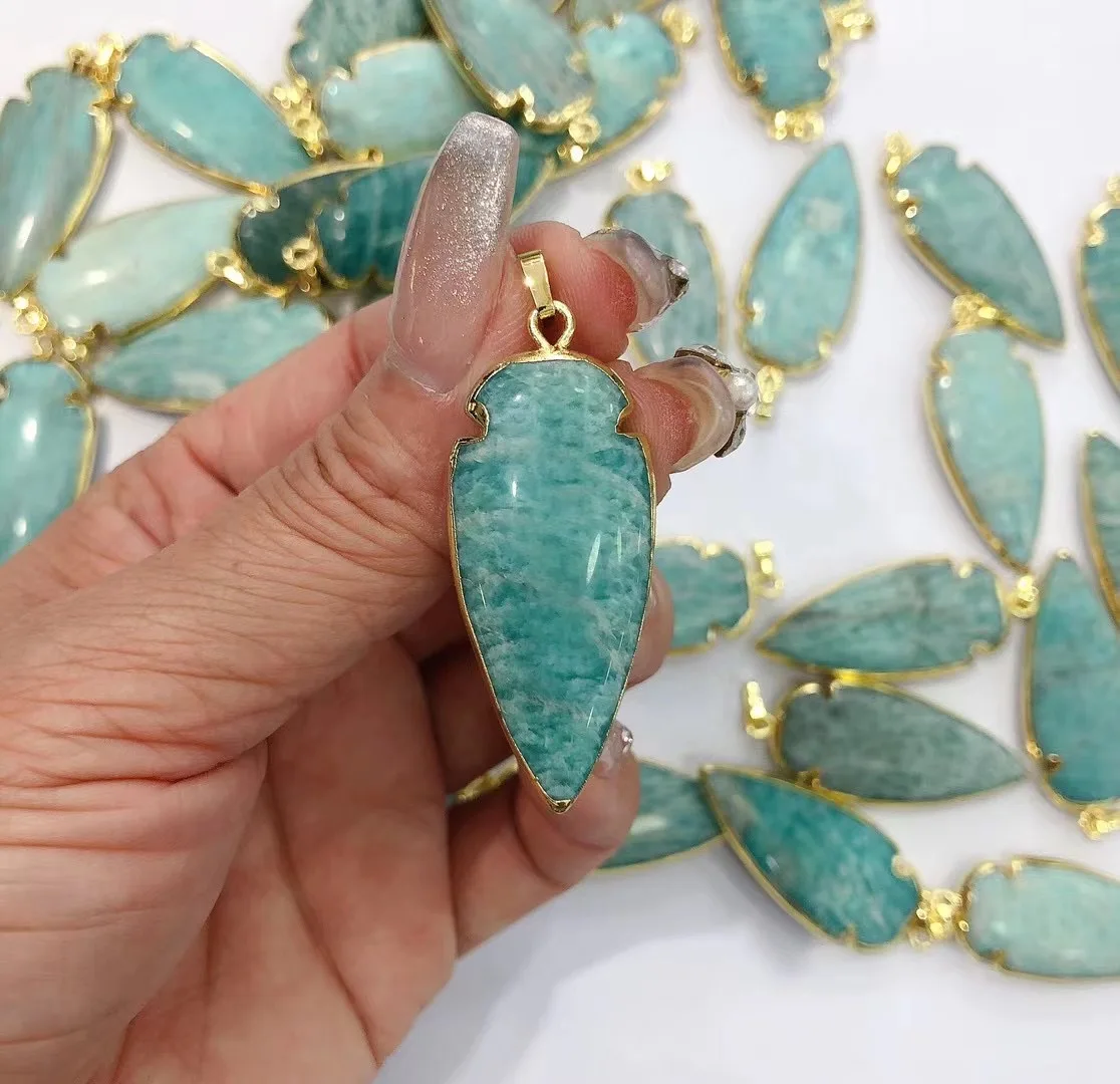 Traditional Gemstone Natural Stone Charms Trendy Crystal Jade Pendant Gold Plated Wire Unisex Necklace Pendant Women Man Jewelry