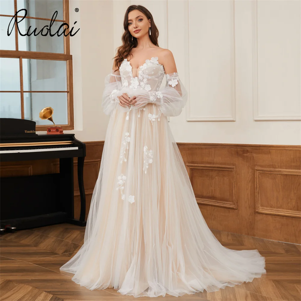 Ruolai QW01698 Civil Real Sample V-neckline Tulle Lace Wedding Dresses Illusion Long Sleeve Bridal Gowns