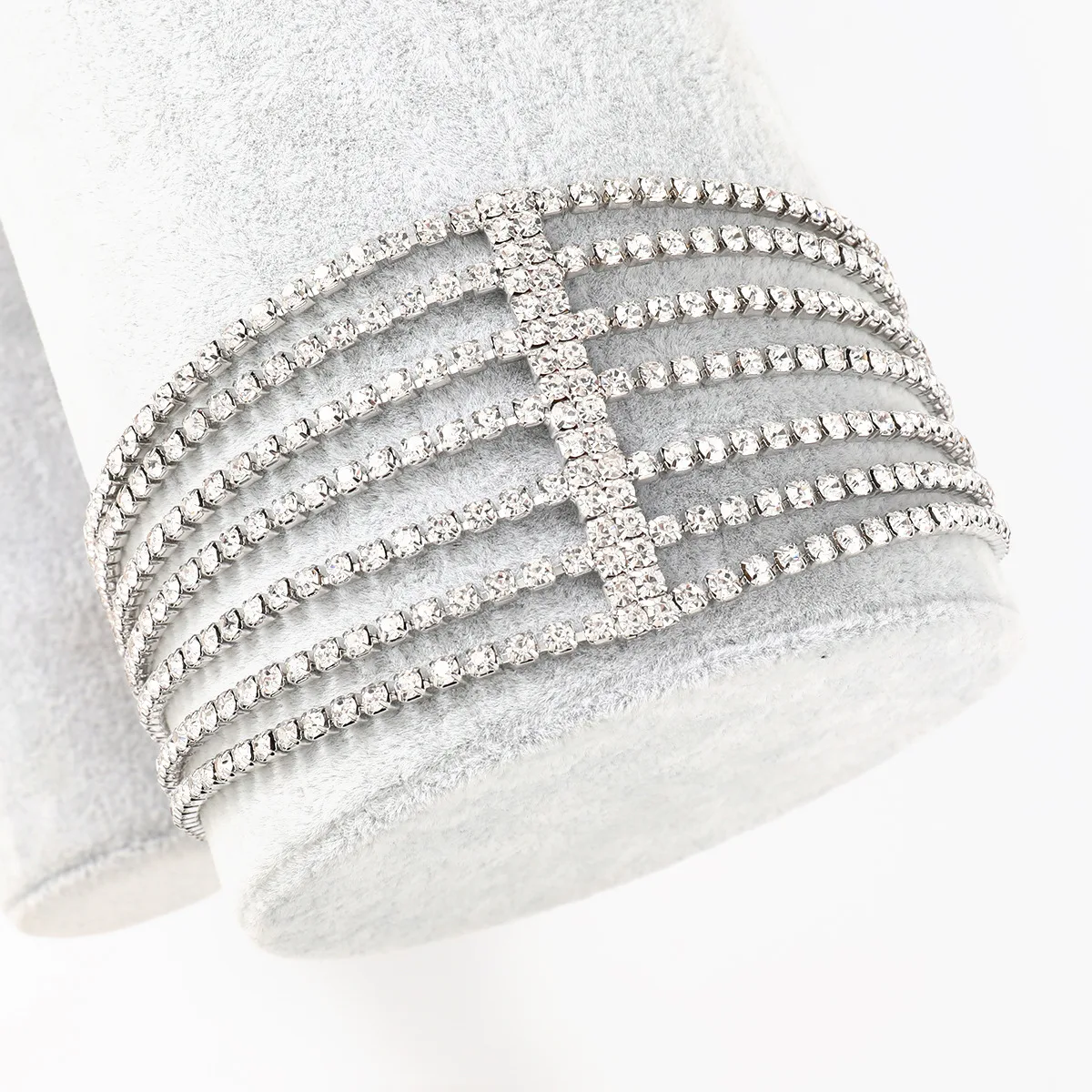 Модные женские аксессуары для волос оптом 2022 трендовые Многослойные инкрустированные стразами из сплава эластичные повязки женщин