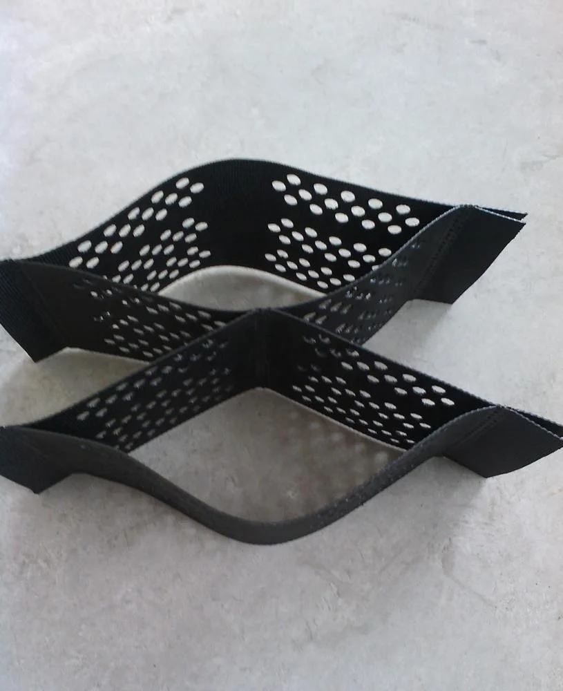 
HDPE geocell/gravel stabilizer 