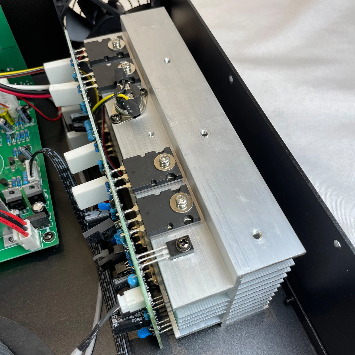 Professional CS2000  Power Amplifier audio power amplifier for stage performance