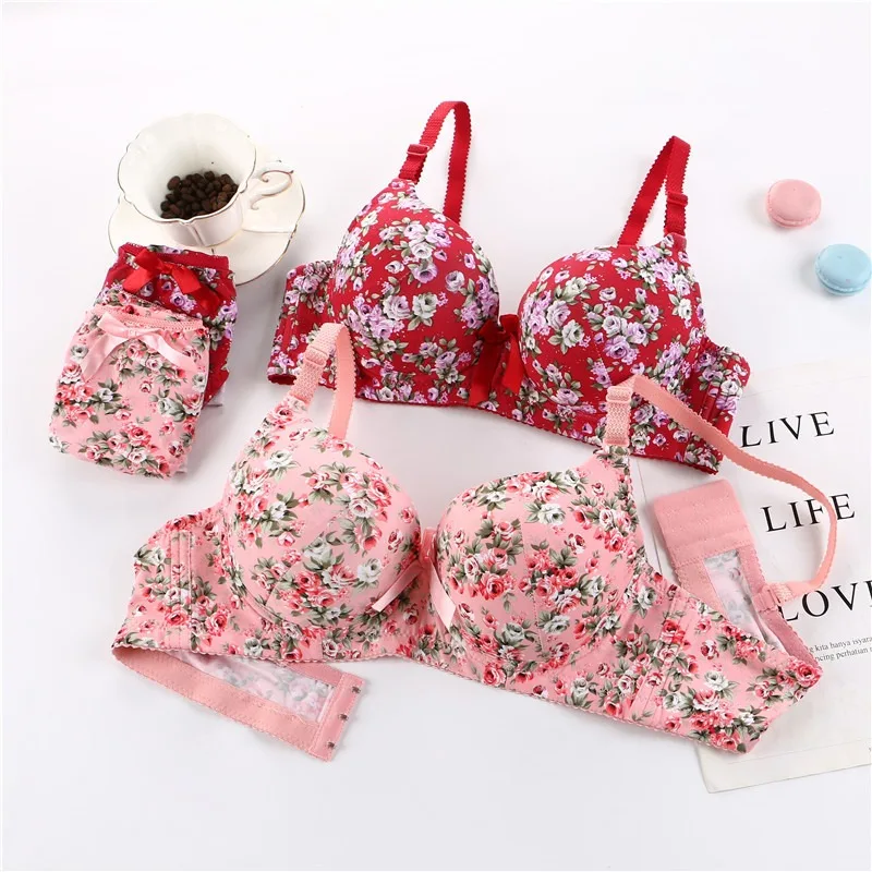 Comfortable And Breathable Large Wire Bra Soft Massage Gathered Seamless Women Bra And Panty Sets
