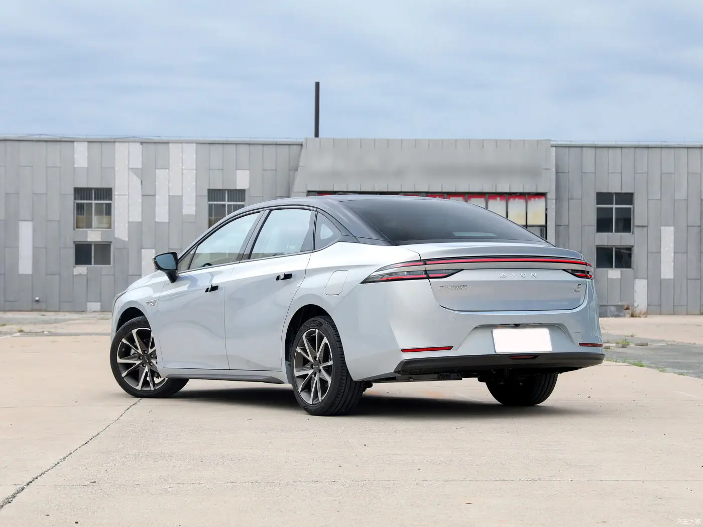 2022 Aion S Plus Long Range Sedan Electric Taxi Car New Energy Vehicle With 4wheels New Energy Car