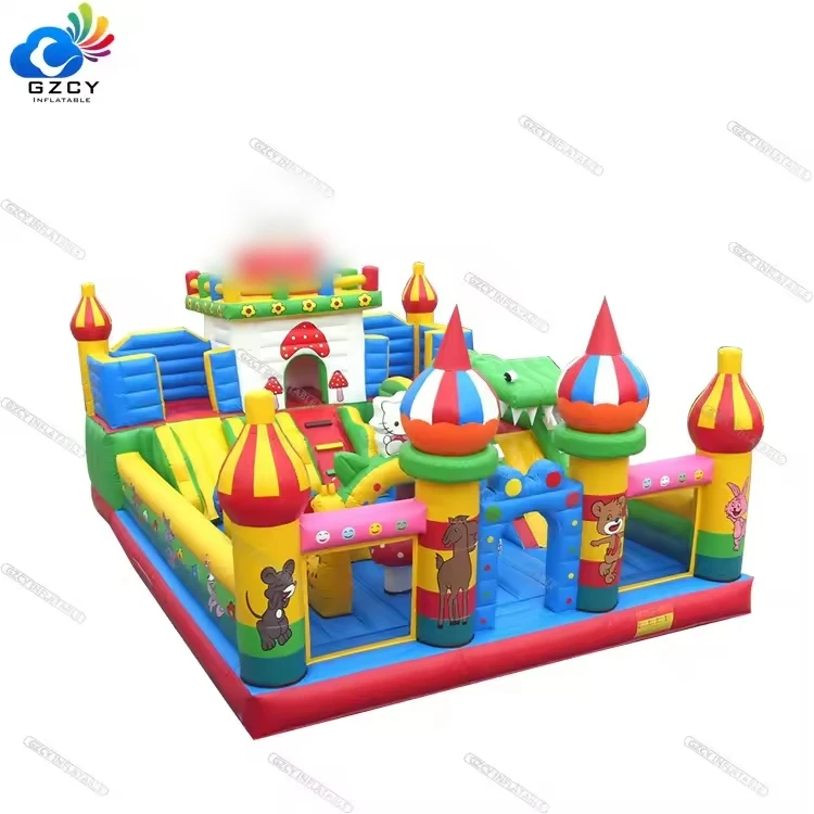 Hot Sale Inflatable PVC Tarpaulin Trampoline Park Inflatable Playground for Custom