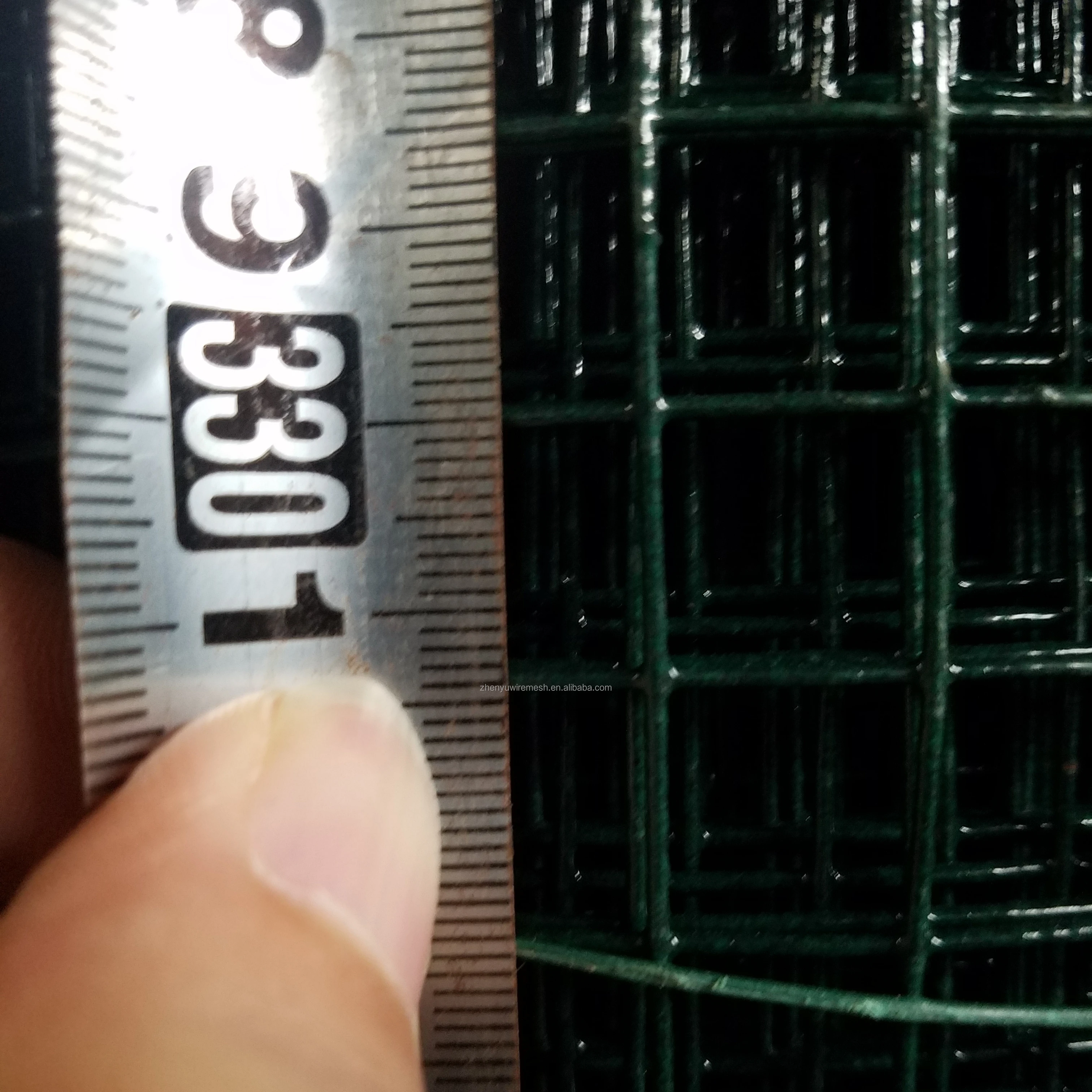 Горячая Распродажа, зеленый цвет, ПВХ покрытие, горячеоцинкованная/электрическая оцинкованная 1/2 '3/4' сварная сетка для птиц/авиационная проволока 12 мм x 12 мм, оптовая продажа