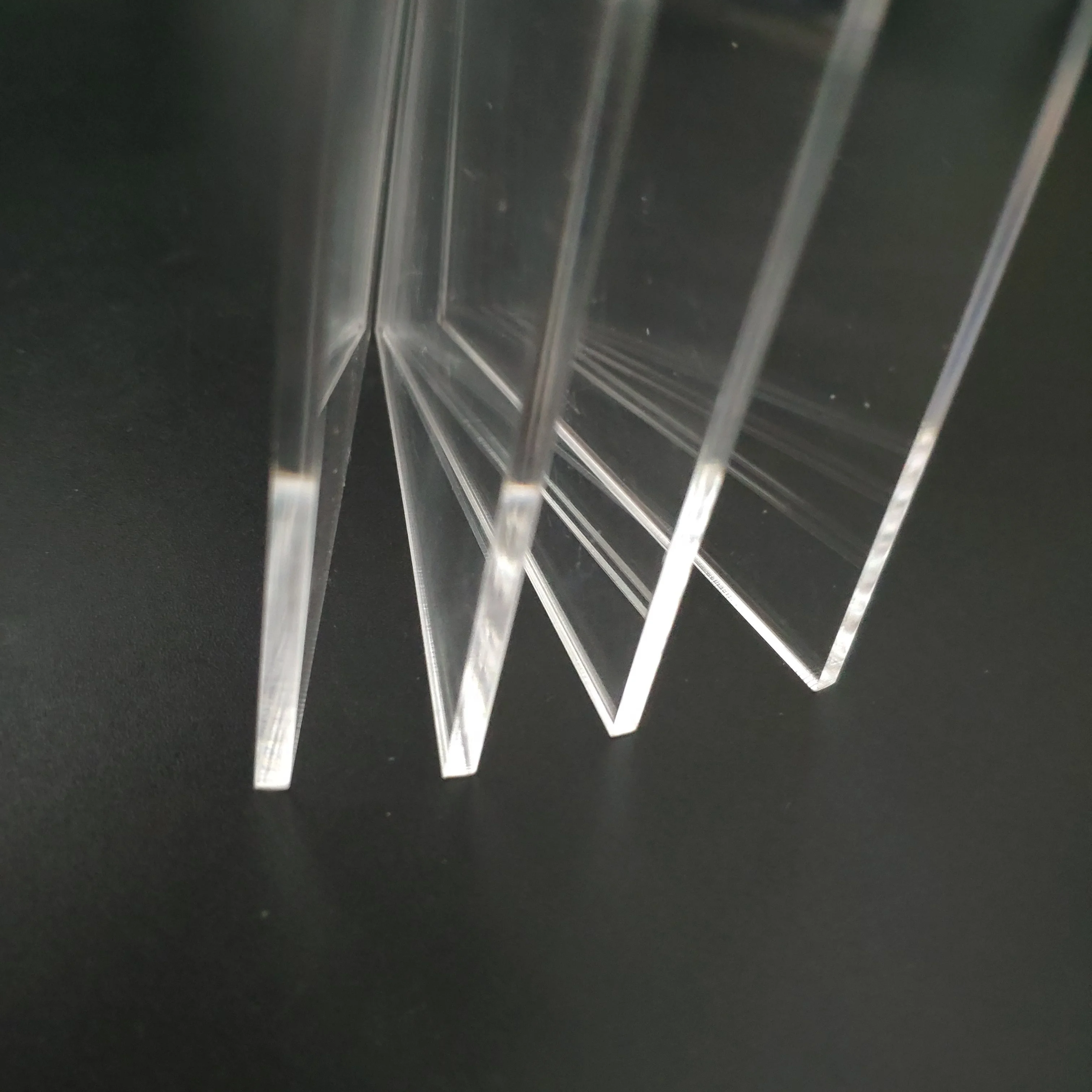 Manufacture 100% virgin  Optical Clear Transparent Pc Polycarbonate film/sheet 1mm cut to size