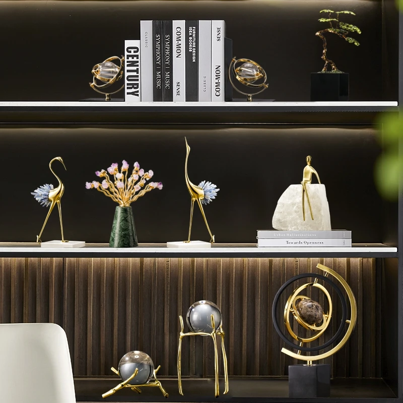 Modern abstract nordic golden iron metal home sculpture interior decoration items