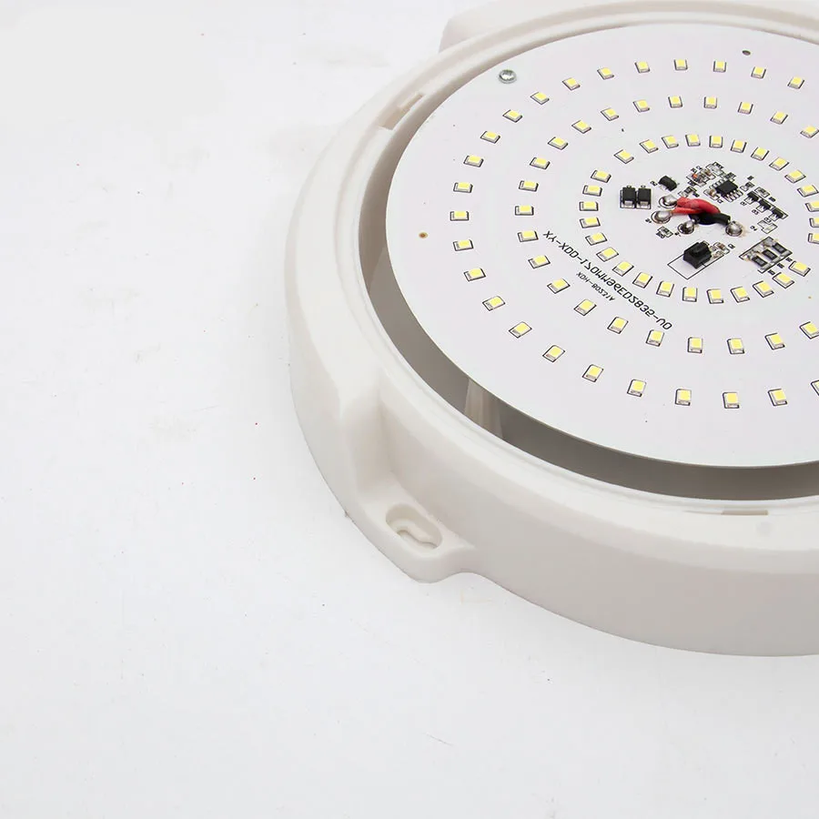 High Quality Modern Home Use Remote Control Indoor 50w 100w 200w Solar LED Ceiling