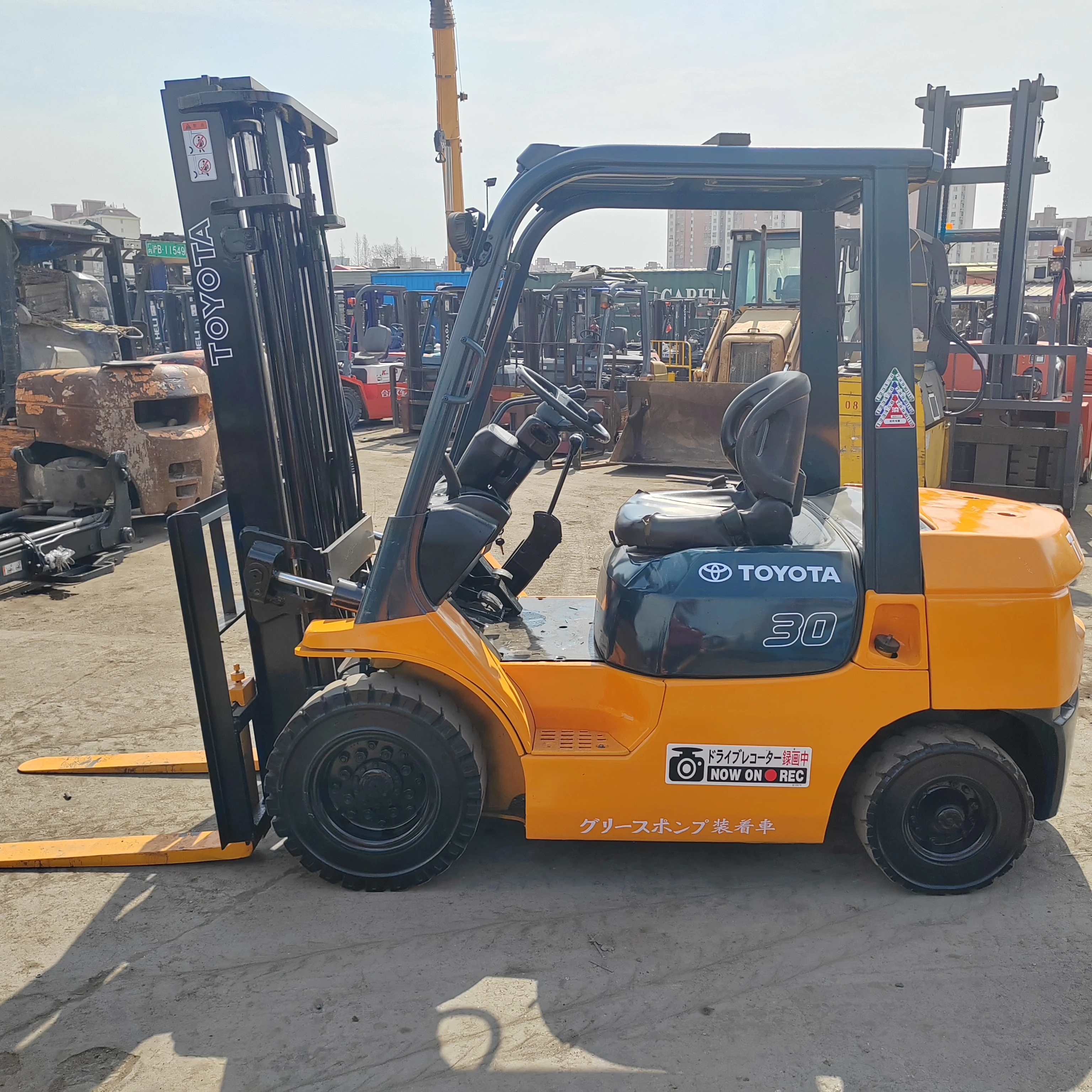 Good Selling Toyota 30 diesel fuel forklift 3 Ton Toyota 30 Forklift with excellent condition is on hot sale