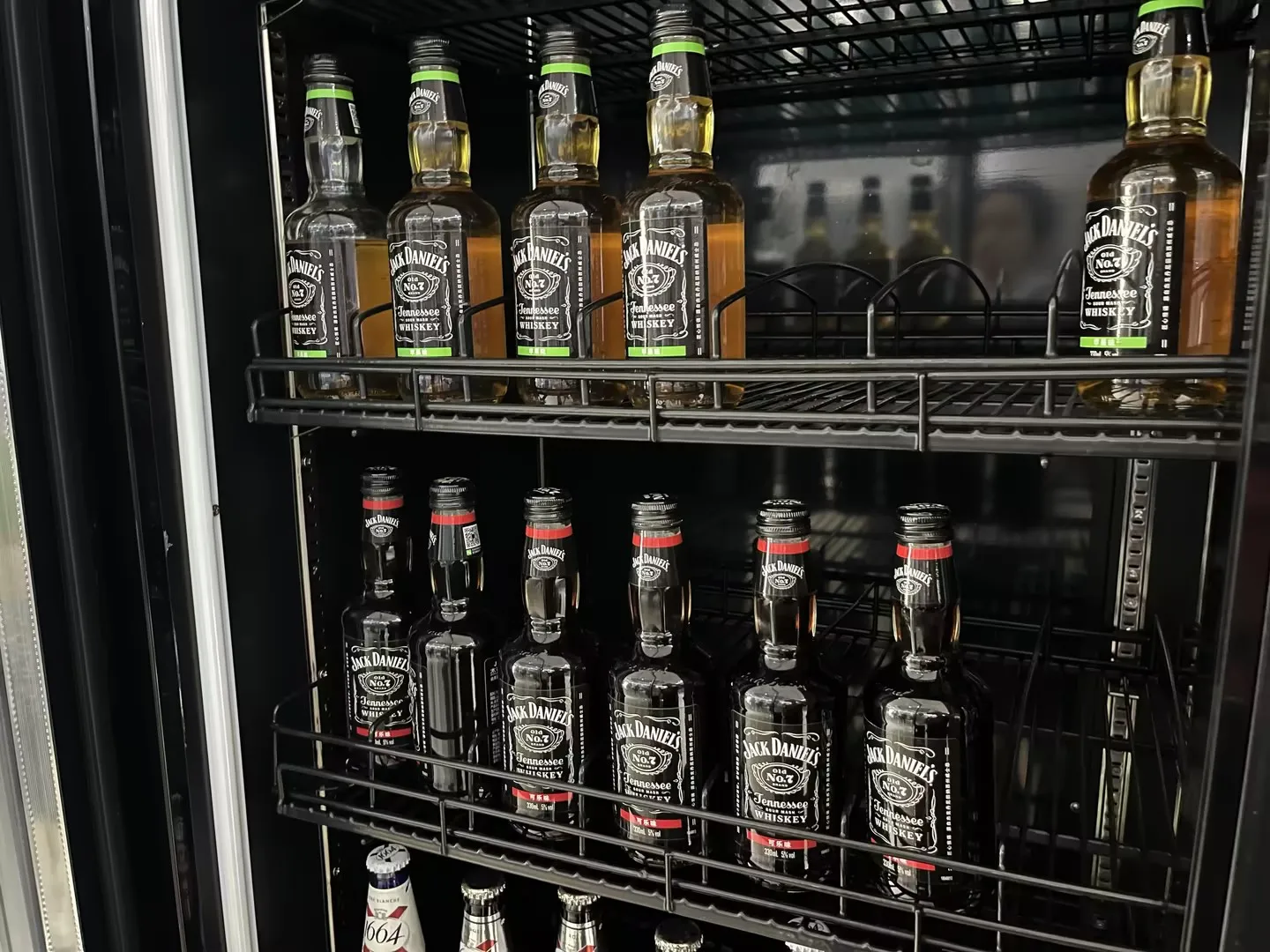Hot Wholesale Upright Freezer Commercial Glass Door Display Freezer Guangdong Refrigerator Freezer