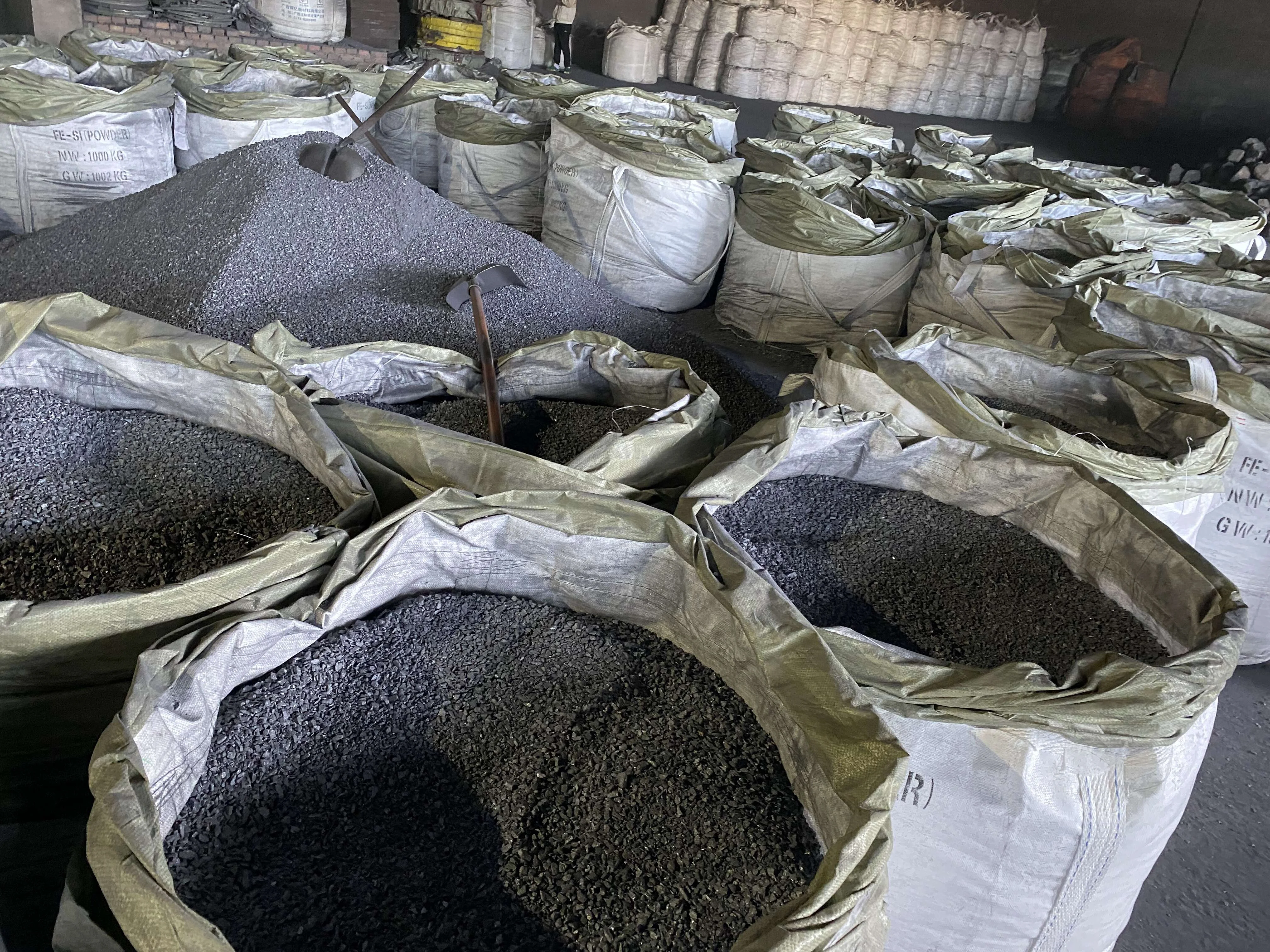 Steel Making low titanium ferro silicon 3-10mm Granule China Factory fe-si