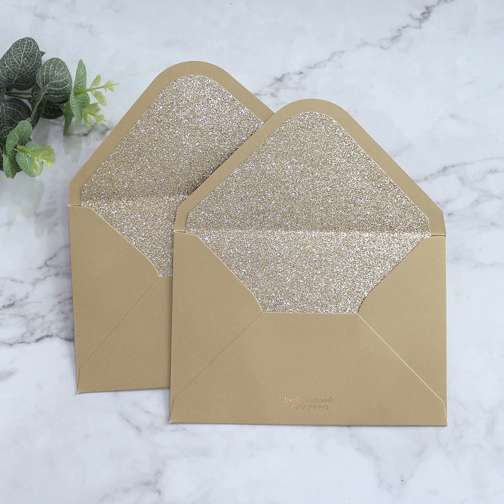 Бумажный конверт на заказ конверты для свадебных приглашений Подарочный дня рождения с золотой блестящей подкладкой