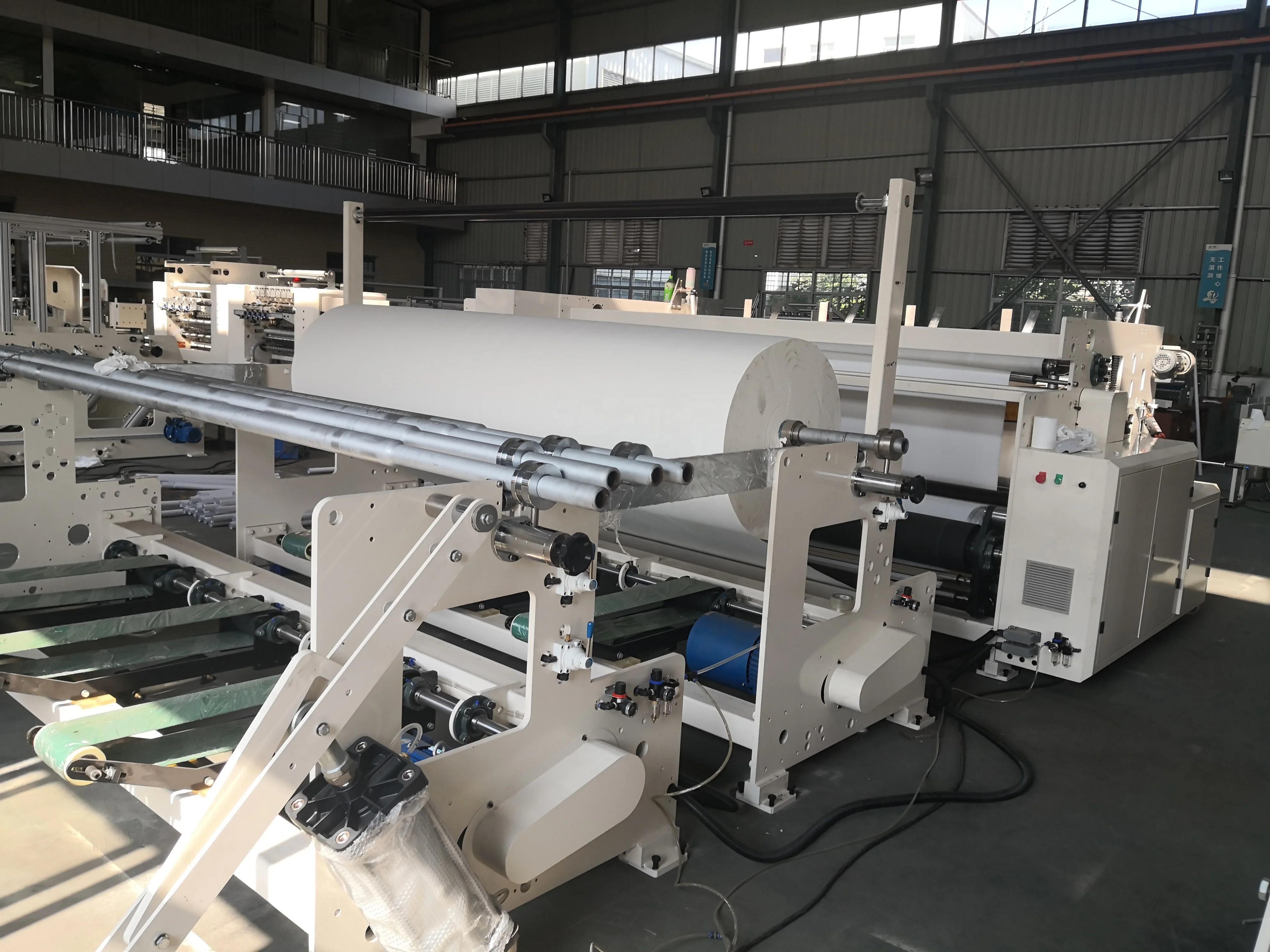 
Full automatic small toilet roll paper processing machine 