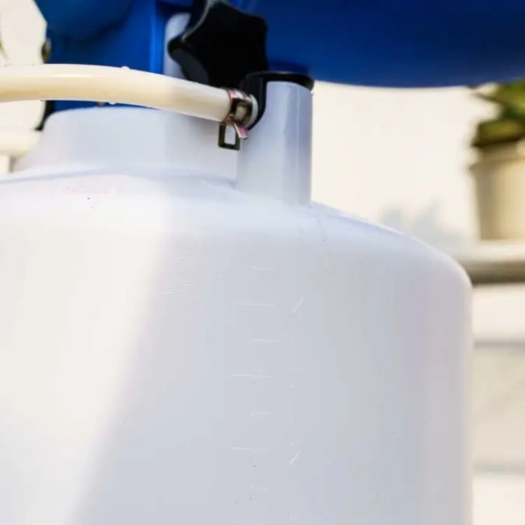 Spray Electric ULV Cold Fogger 4.5L Electric Garden Strap Disin Fog Sprayer Portable Fogger Machine