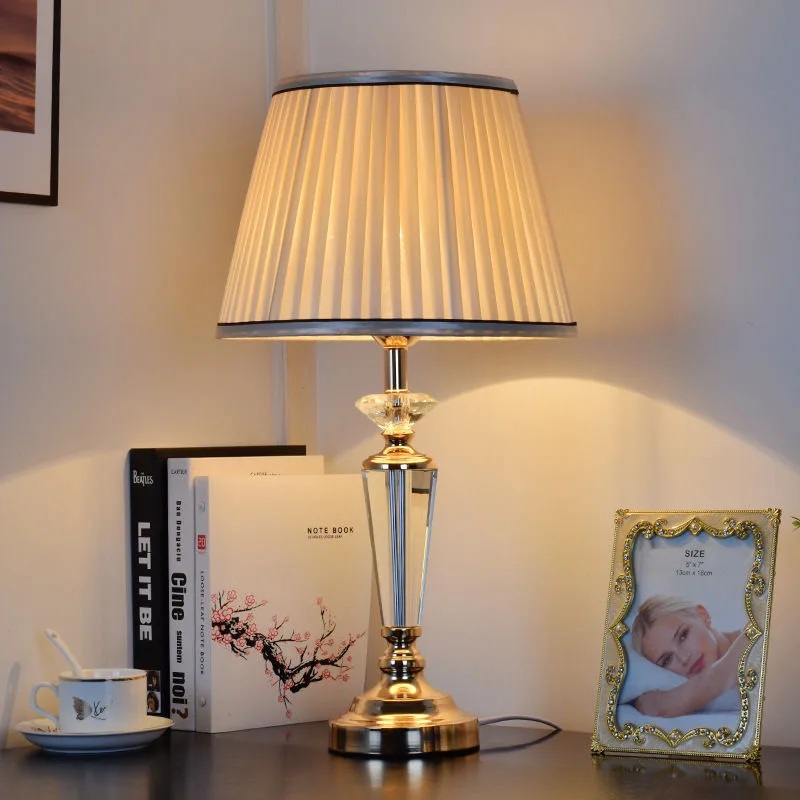New Chinese Style Classical Art Living Room Hotel Light Modern White Led Restaurtant Folding Table Lamp