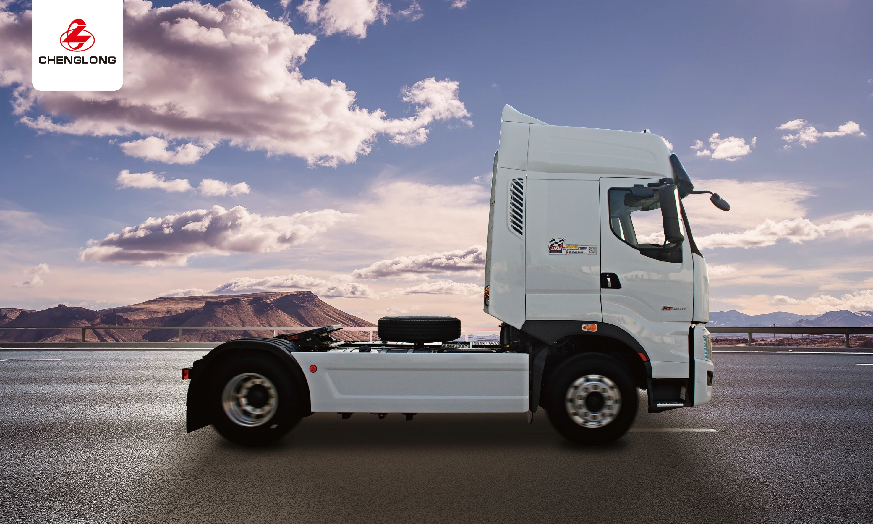 380hp 4x2 China Dongfeng Chenglong H7 Diesel Tractor Truck Euro5 6 wheel Heavy Truck