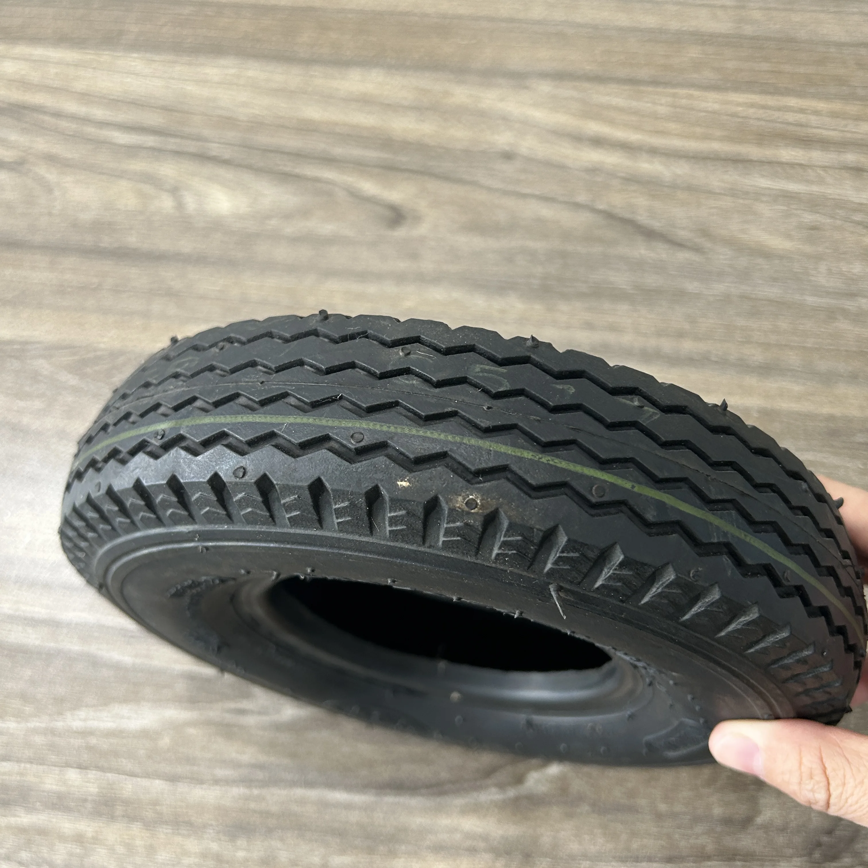 CST 8 1/2*2 125/60-710*2.25 Tire Multifunctional Other Tires and Accessories 8.5 Inch Solid Wheels for Electric Scooter