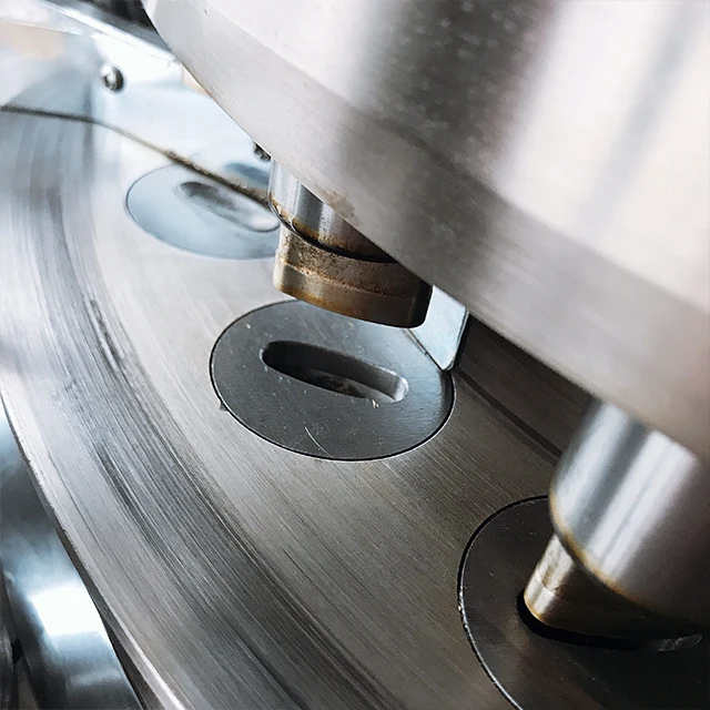 Pharmaceutical machine effervescent rotary tablet press machine press