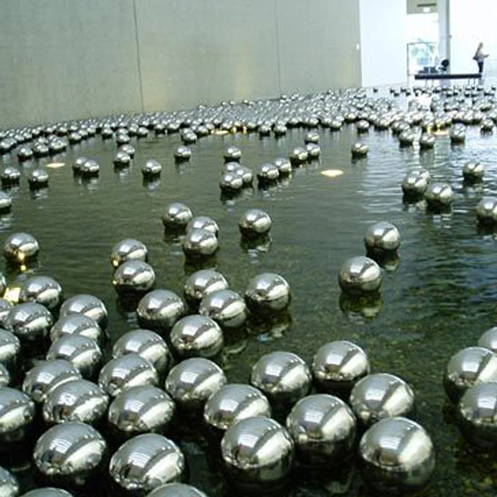 Decorative 304 Metal Water Surfacing Gazing Floating Stainless Steel Mirror Ball Sphere Outdoor Decoration Floating Pond Balls