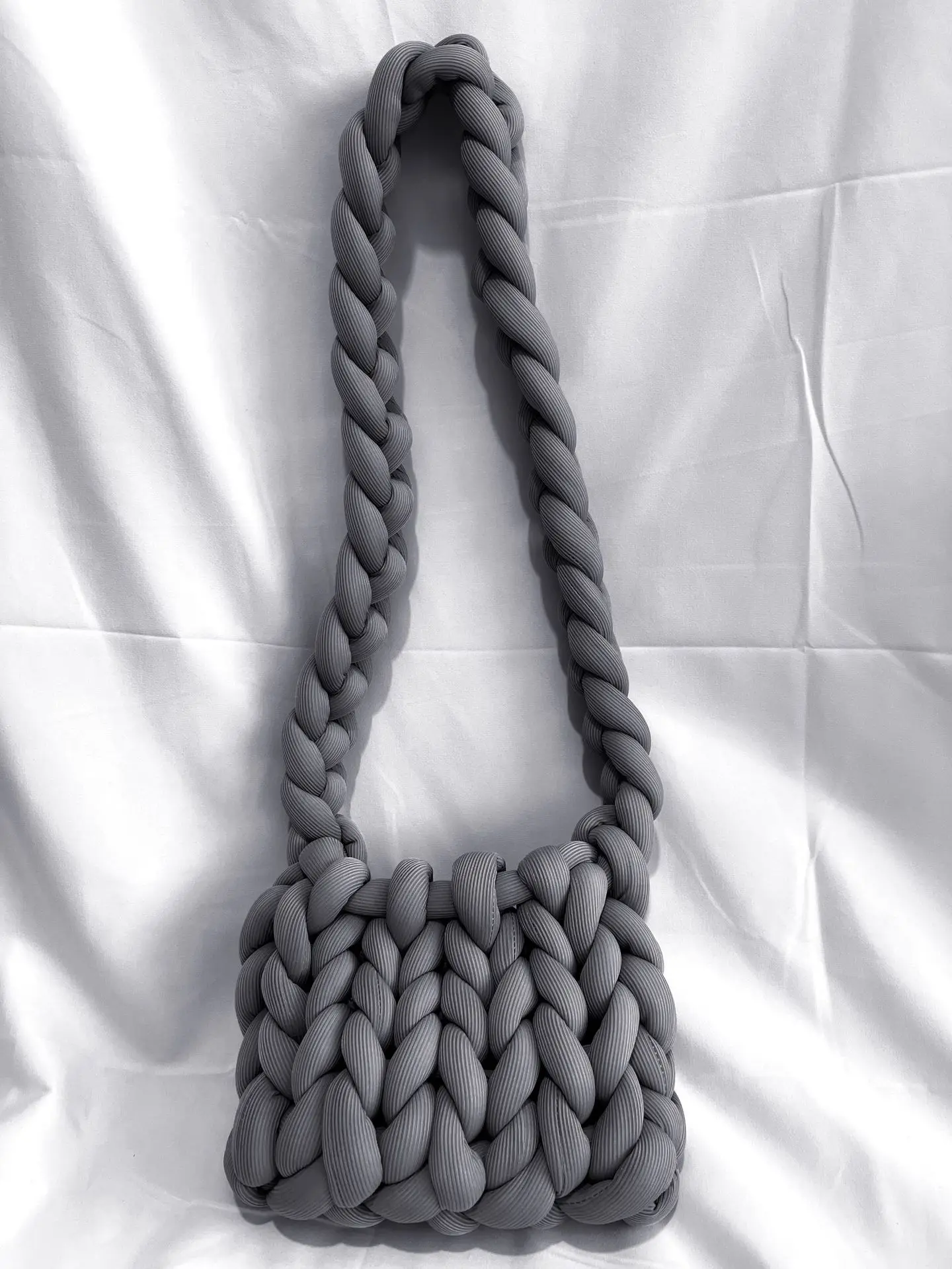 Wholesale Multi Color Handmade Crochet Messenger Bag Plush Knoting Braided Hand Bag