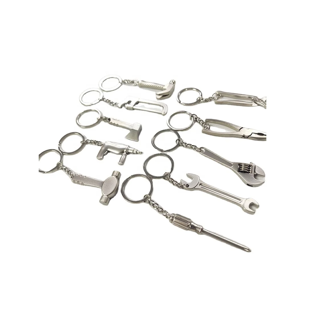 Брелок для ключей с металлическими плоскогубцами на заказ