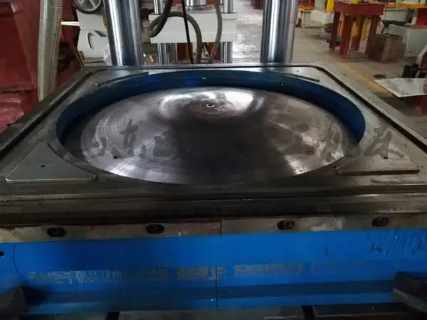 Automatic  400 Tons Hydraulic Stainless Steel Water Tank Making Press Machine