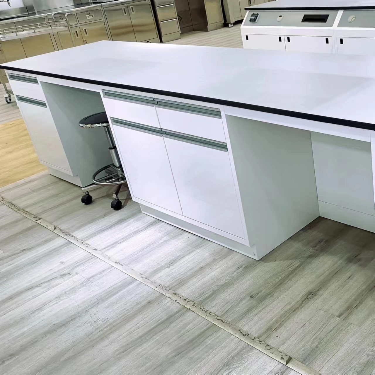 University Lab Biological Tables and Chair Steel Wooden Laboratory Equipment Desk Furniture Bench Modern School Tables ISO9001