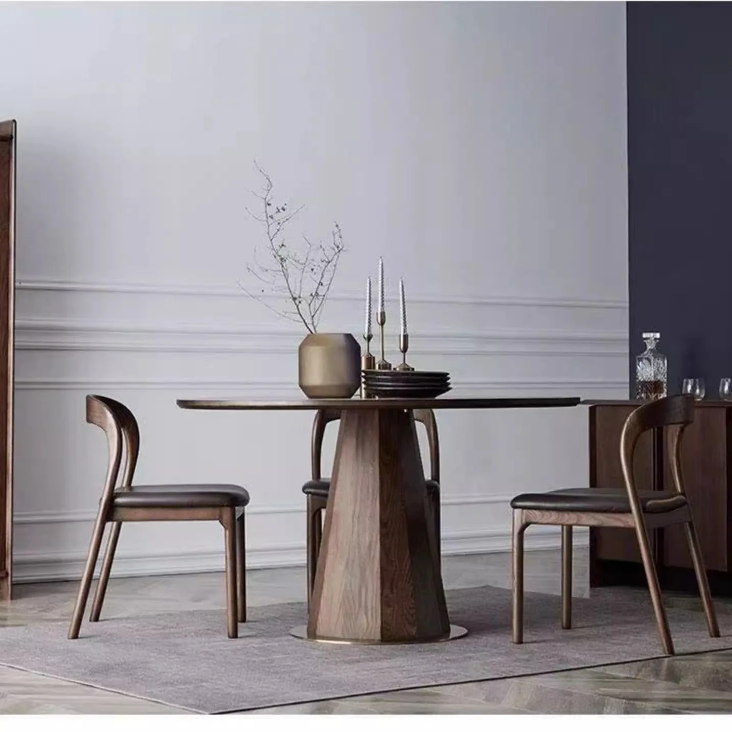 Nordic modern restaurant chair solid wood frame pu leather dining room chair for hotel