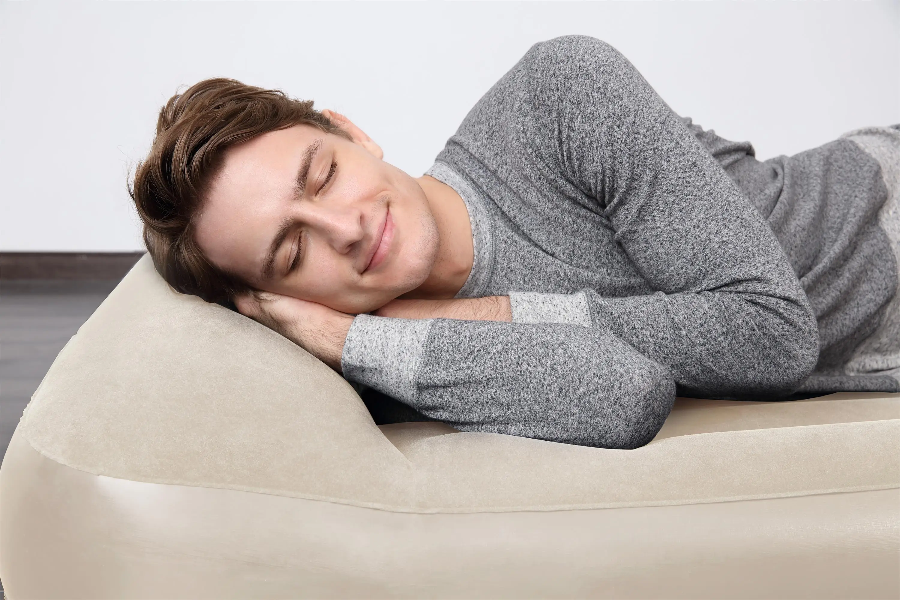 Bestway 67694 Tritech Air Mattress Twin with Built-in AC Pump relax flocked air bed with pump 1.91 m x 97 cm x 42 cm